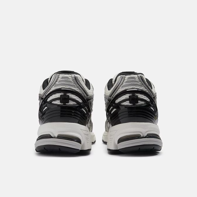 NEW BALANCE  1906 - BIANCO/ARGENTO/NERO - M1906RER - immagine 3