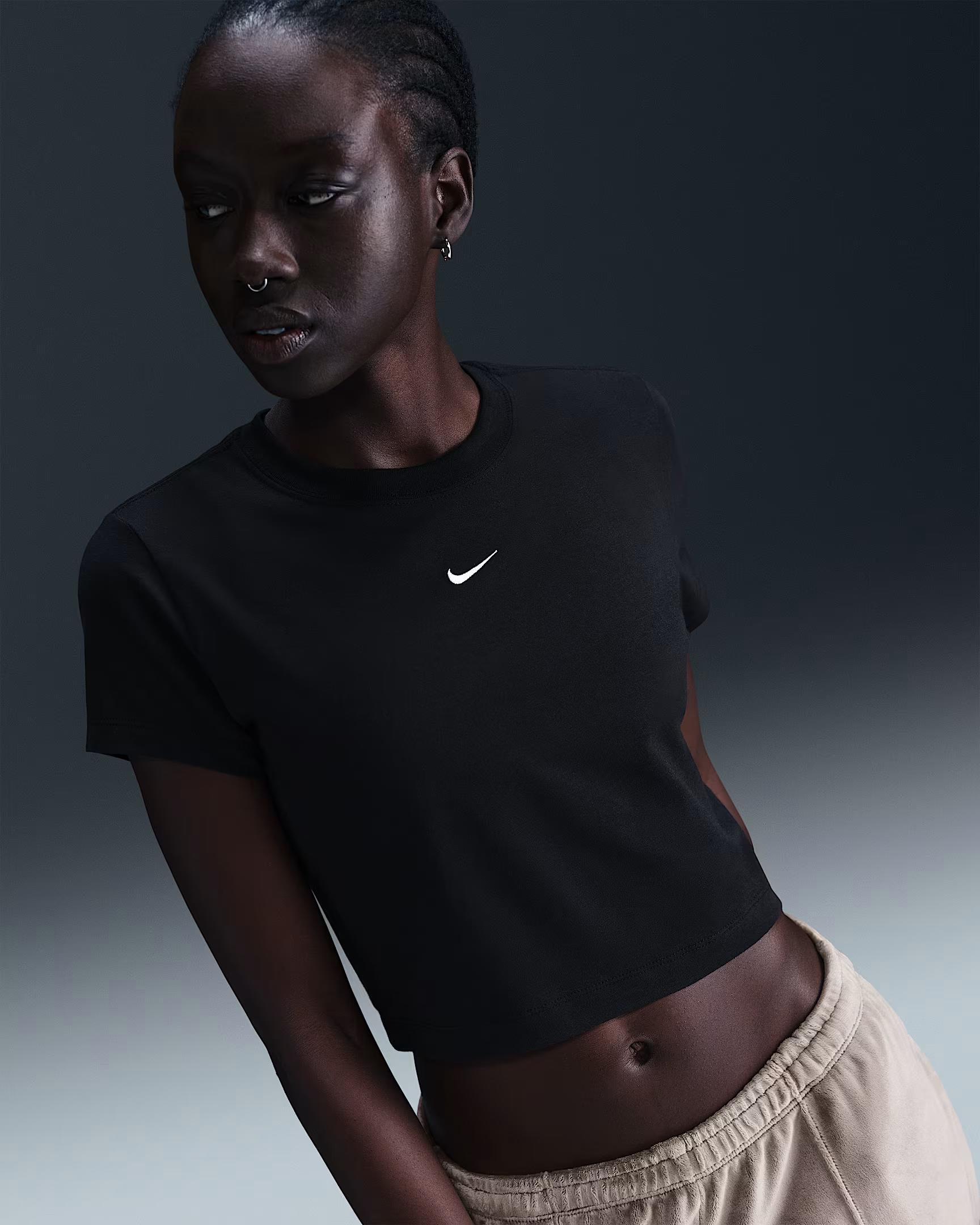 NIKE T-SHIRT NSW NK CHLL - NERO - HF9538-011