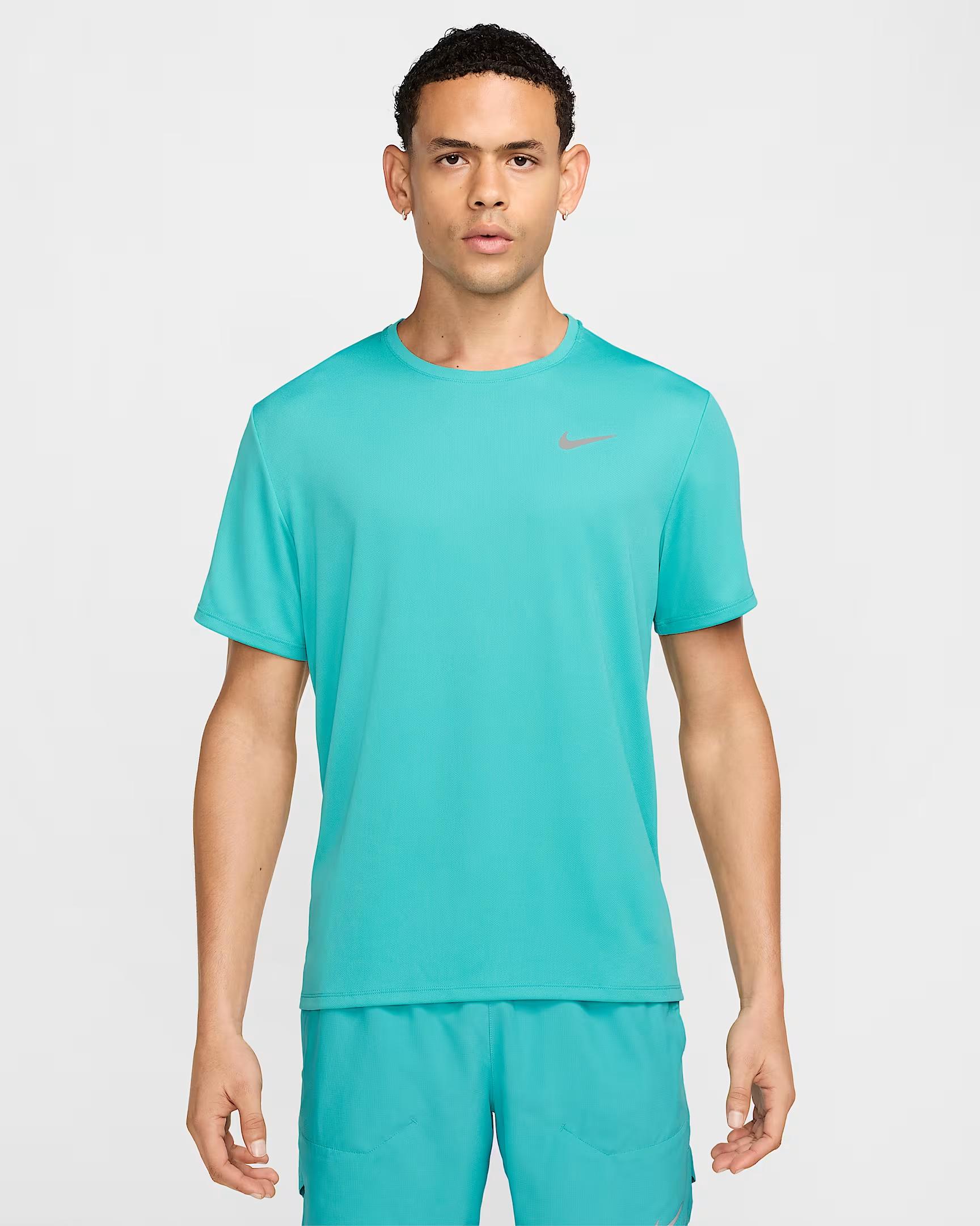 NIKE T SHIRT NK DF UV MILER- TURCHESE - DV9315-345