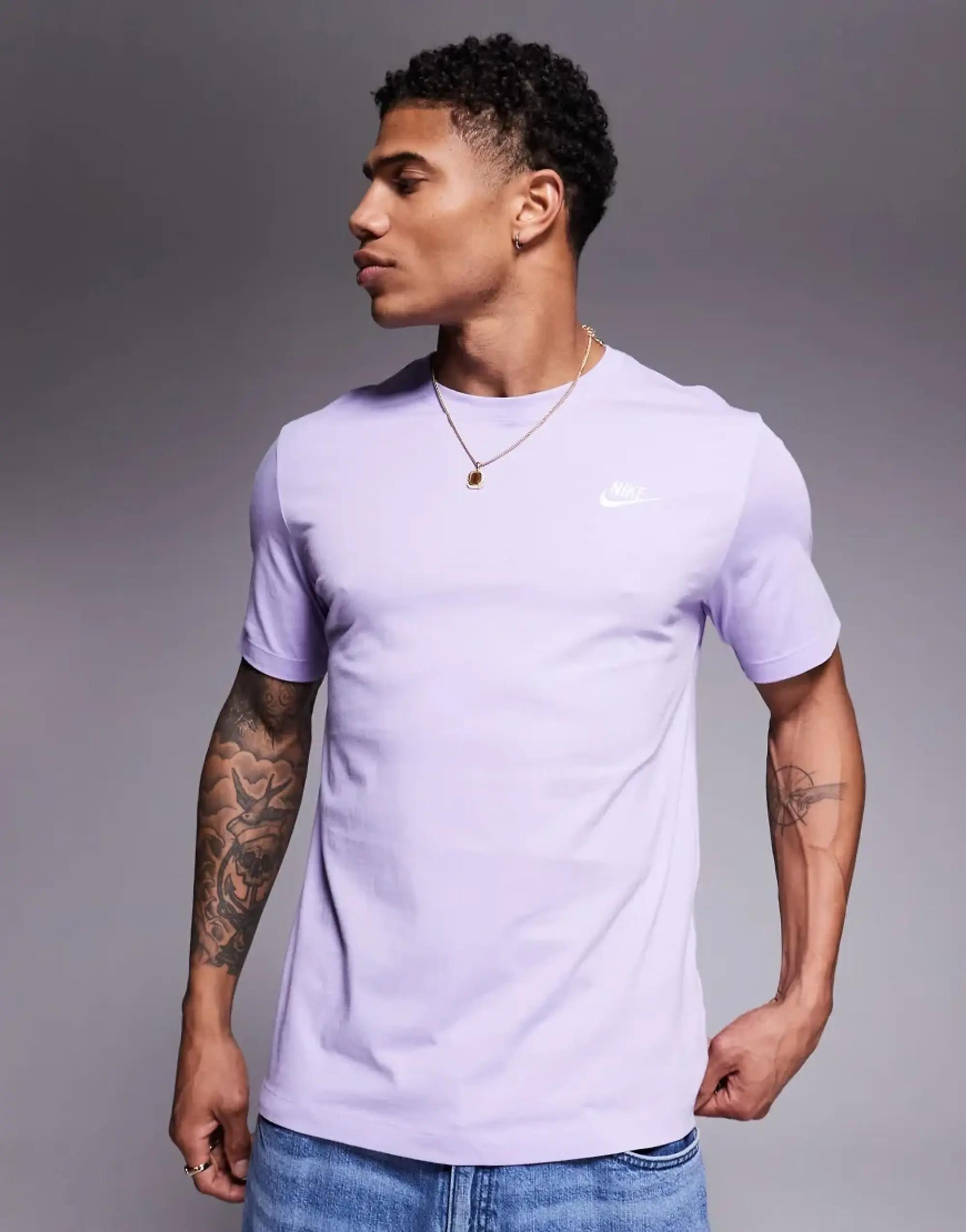 NIKE T/SHIRT CLUB - LILLA - AR4997-515